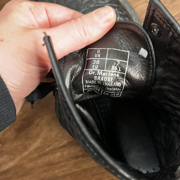 Dr. Martens Mono Matte Quilted Brause Rose Floral Black Boots - Picture 5 of 7